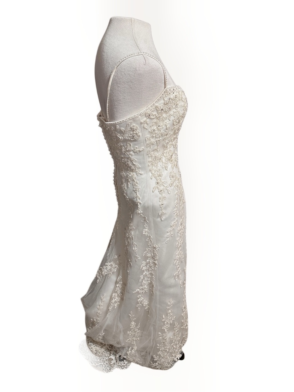 Anjolique Professional Design Ivory Beaded Lace Mermaid Wedding Dress Size 8 - Picture 3 of 13